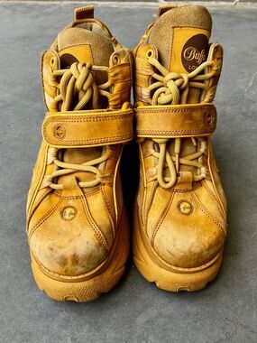 Buffalo London Platform Sneakers EU 38 US 7 Yellow Ocher Mustard Chunky Shoes